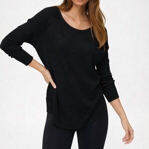 Aritzia | TNA Alder Waffle Top | Black Long Sleeve | Size XS